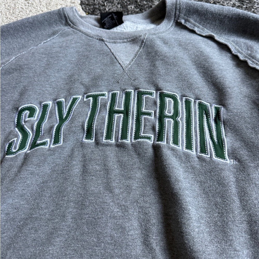 Harry Potter 'Slytherin' Pullover Gray Sweatshirt - XL